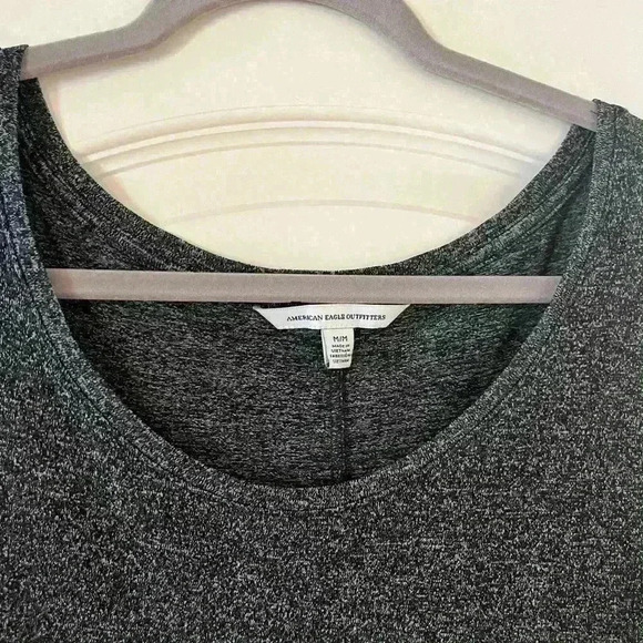 American eagle Gray Pullover Crew Neck 3/4 Sleeves Women’s size medium - Picture 5 of 6